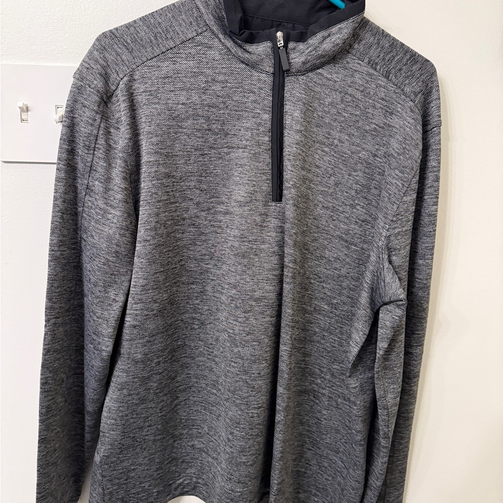 Johnston & Murphy Black and Gray quarter zip